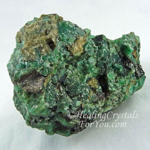 Emerald Stones Meaning & Uses: Emit Green Ray Energy Of Abundant Love