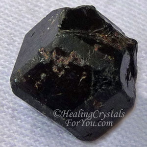 garnet healing crystals for you